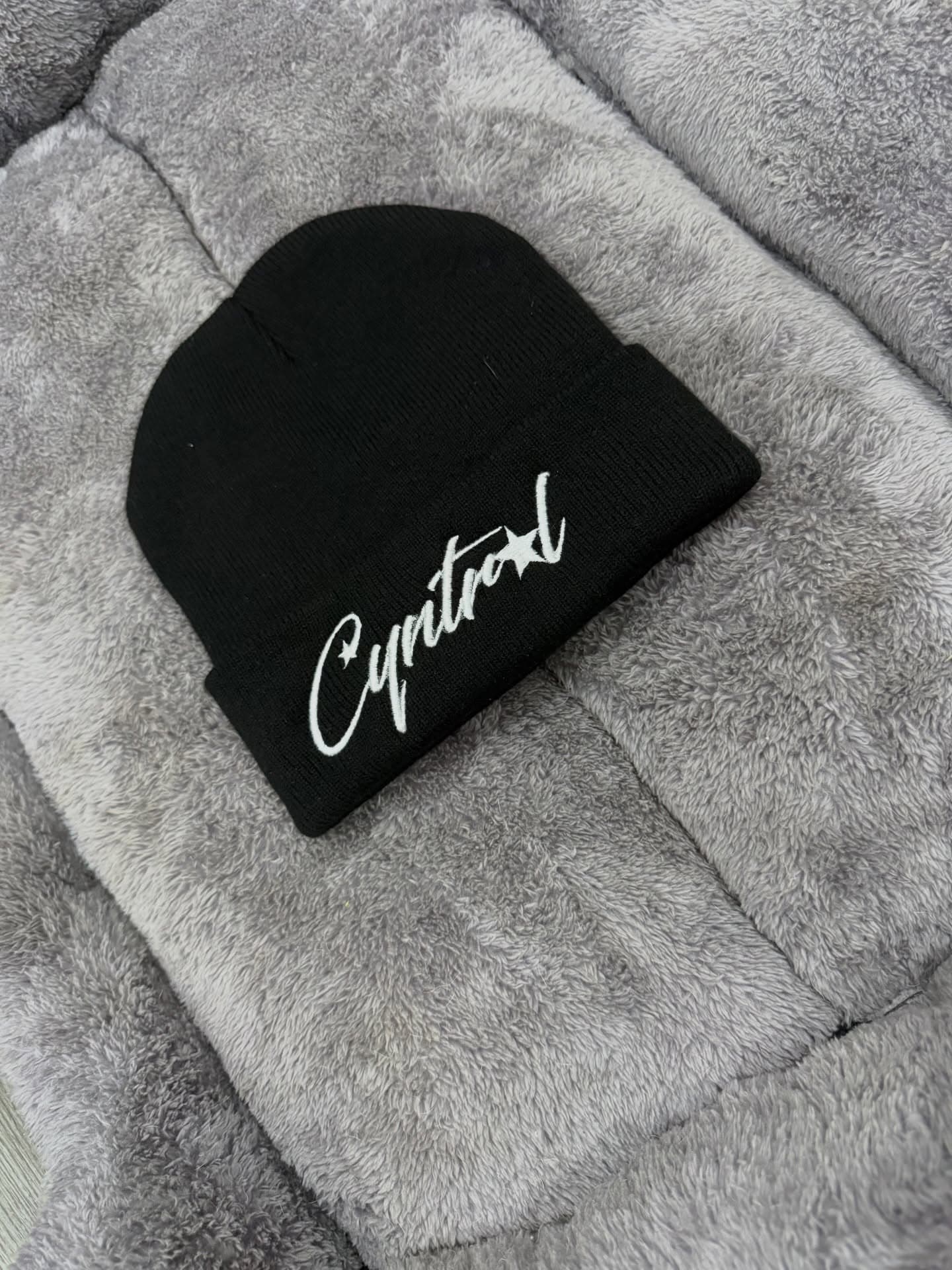 Black Cyntral beanie closeup
